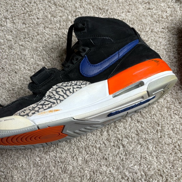 Nike Air Jordan Legacy 312 Knicks main image 11